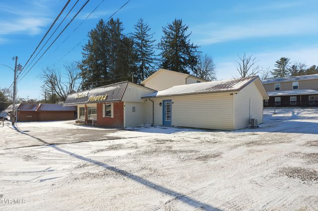 528 West Main Street, Wise, VA 24293