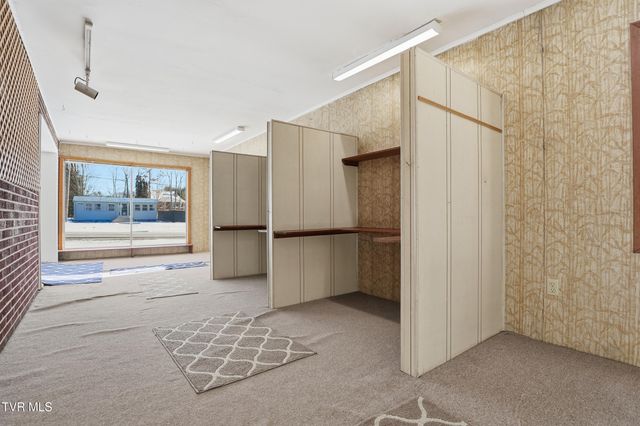 528 West Main Street, Wise, VA 24293