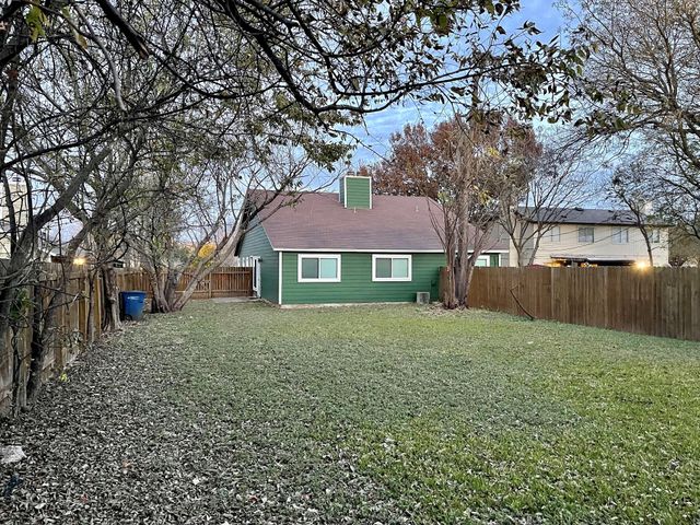 10003 Parliament House RD, Austin, TX 78729