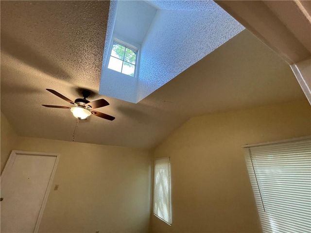 10003 Parliament House RD, Austin, TX 78729