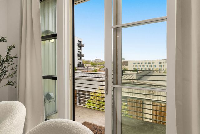 1247 Martin St Apt 303, Nashville, TN 37203