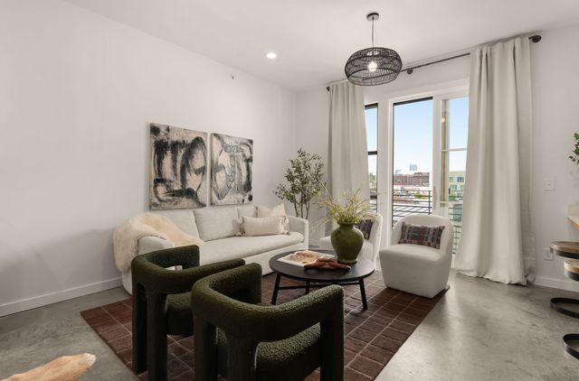 1247 Martin St Apt 303, Nashville, TN 37203