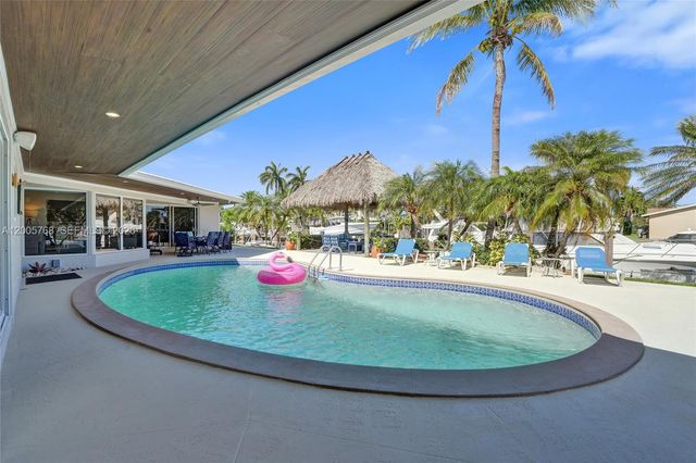 1020 NE 27th Ave, Pompano Beach, FL 33062