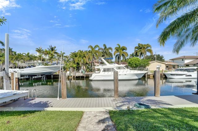 1020 NE 27th Ave, Pompano Beach, FL 33062
