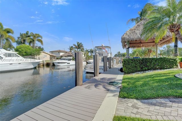 1020 NE 27th Ave, Pompano Beach, FL 33062