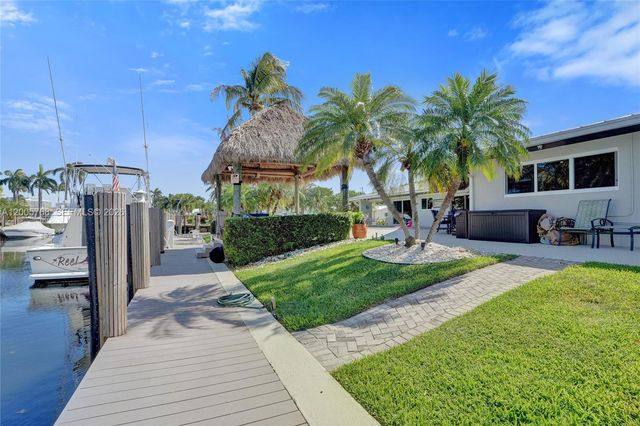 1020 NE 27th Ave, Pompano Beach, FL 33062