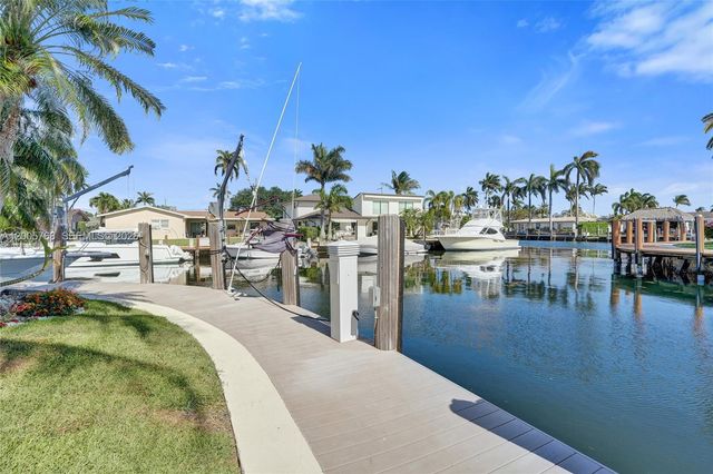 1020 NE 27th Ave, Pompano Beach, FL 33062
