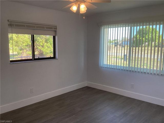 1123 NE 15th LN, Cape Coral, FL 33909