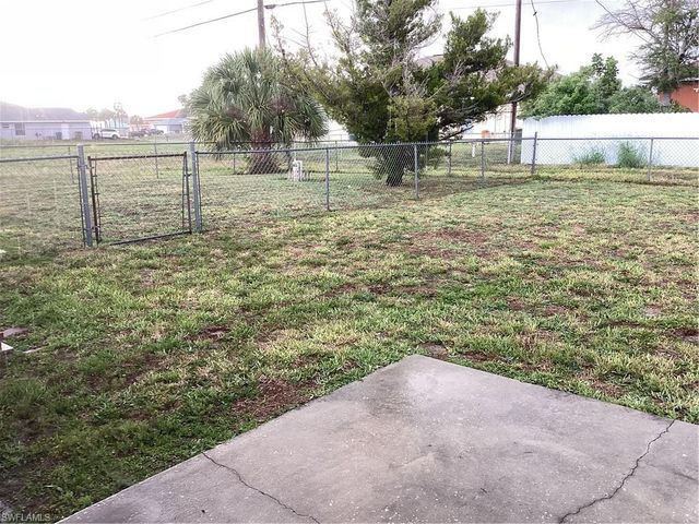 1123 NE 15th LN, Cape Coral, FL 33909