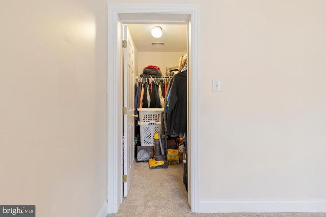 3336 HUNTING RIDGE RD, Winchester, VA 22603
