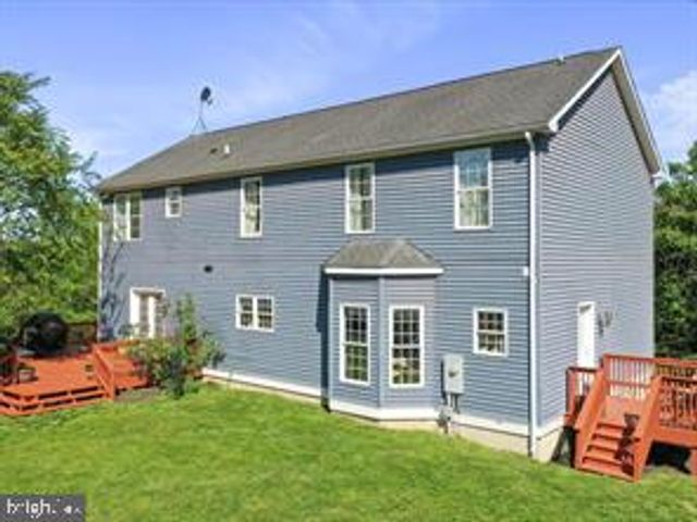 3336 HUNTING RIDGE RD, Winchester, VA 22603