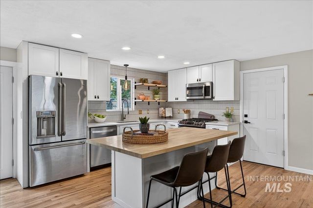 3629 E Clement Rd, Boise, ID 83704