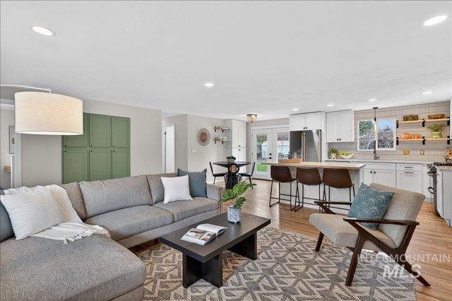 3629 E Clement Rd, Boise, ID 83704