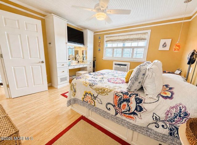 809 Ocean Avenue 10, Avon-by-the-sea, NJ 07717