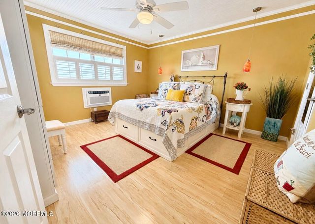 809 Ocean Avenue 10, Avon-by-the-sea, NJ 07717