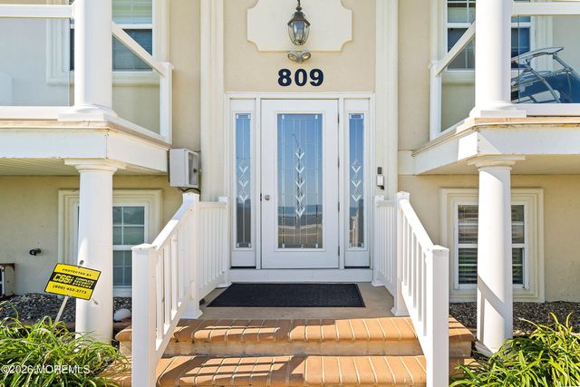 809 Ocean Avenue 10, Avon-by-the-sea, NJ 07717