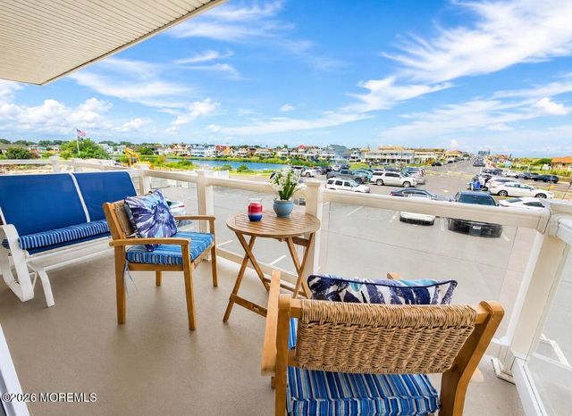 809 Ocean Avenue 10, Avon-by-the-sea, NJ 07717