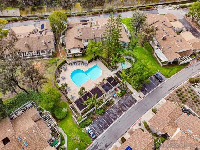 5571 Adobe Falls Rd D, San Diego, CA 92120