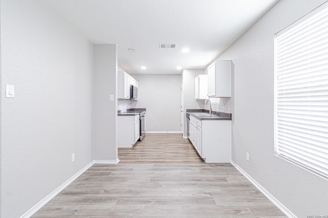 7319 Galileo Line, San Antonio, TX 78252