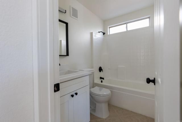 841 Friendly Circle, El Cajon, CA 92021