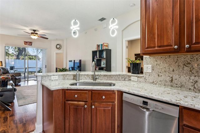 31814 BLYTHEWOOD WAY, Wesley Chapel, FL 33543