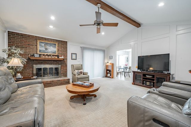 325 Los Santos Drive, Garland, TX 75043