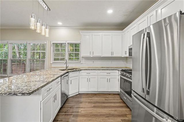 213 Powers Court, Woodstock, GA 30189