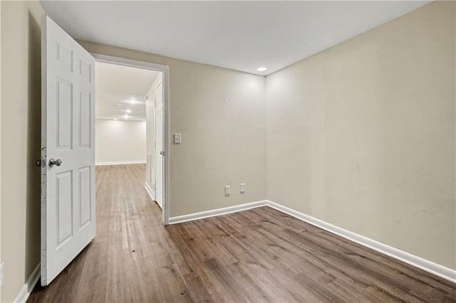 213 Powers Court, Woodstock, GA 30189