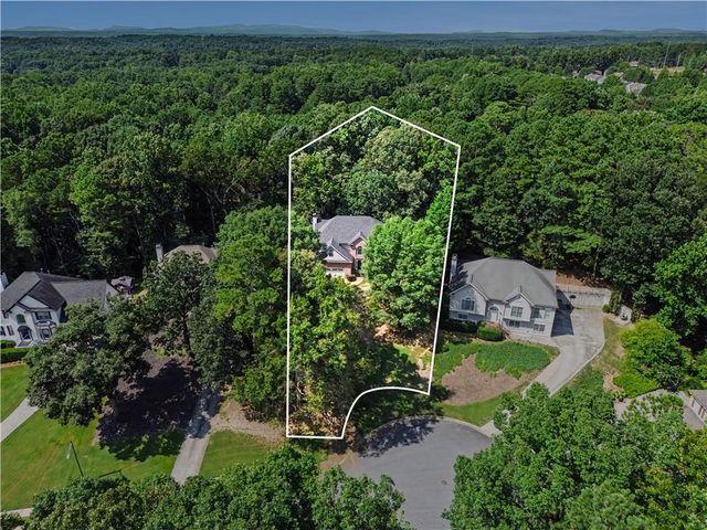 213 Powers Court, Woodstock, GA 30189