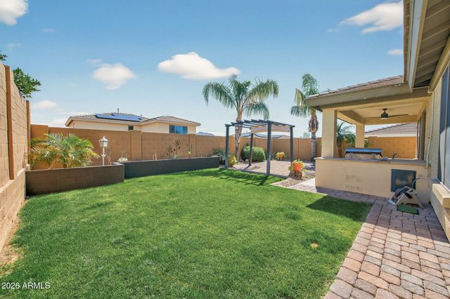 7135 W DESERT MIRAGE Drive, Peoria, AZ 85383