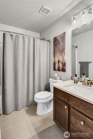 153 SW 185th Lane, Normandy Park, WA 98166