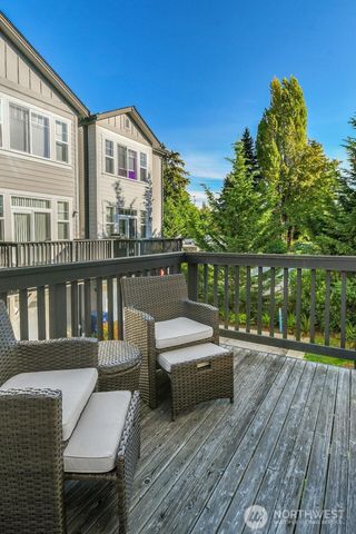 153 SW 185th Lane, Normandy Park, WA 98166