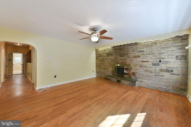 615 N HILLS AVE, Glenside, PA 19038