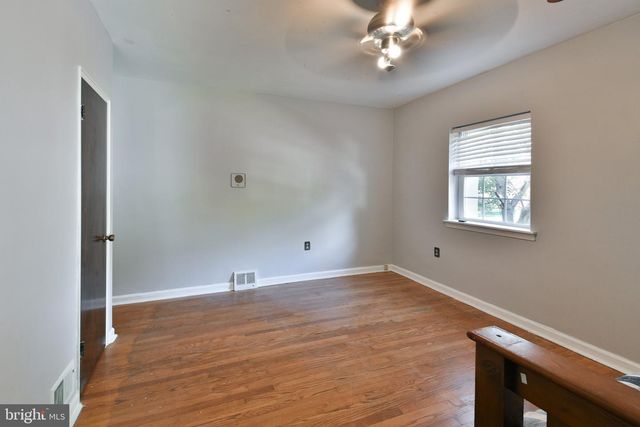 615 N HILLS AVE, Glenside, PA 19038