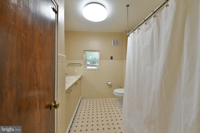 615 N HILLS AVE, Glenside, PA 19038