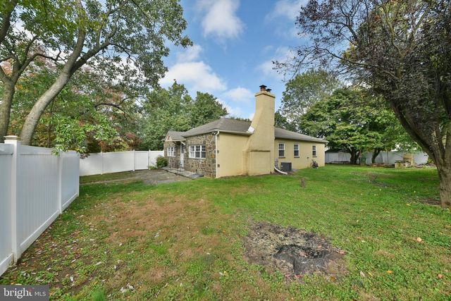 615 N HILLS AVE, Glenside, PA 19038