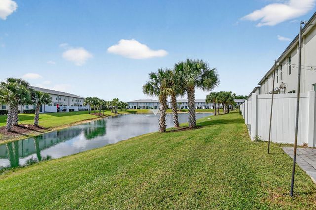 5649 Mentmore Drive, West Palm Beach, FL 33407