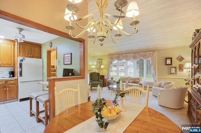 93 Sandra Drive, Totowa, NJ 07512