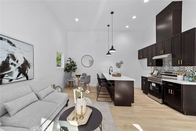 2532 Ganahl, Los Angeles, CA 90033