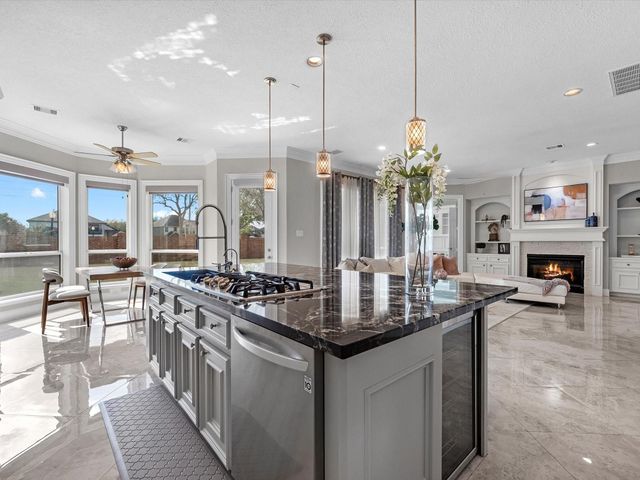 26 Saint Christopher Court, Sugar Land, TX 77479