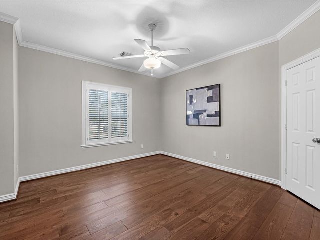 26 Saint Christopher Court, Sugar Land, TX 77479