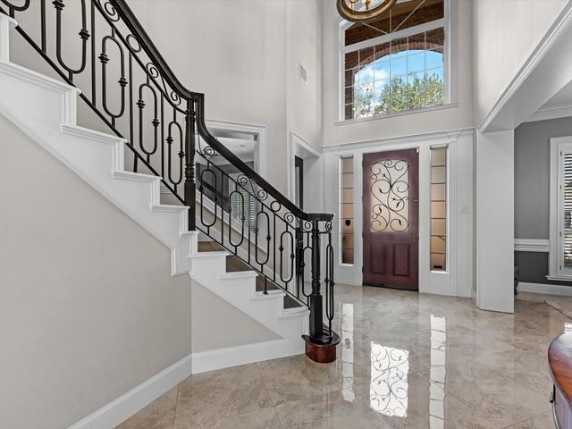 26 Saint Christopher Court, Sugar Land, TX 77479