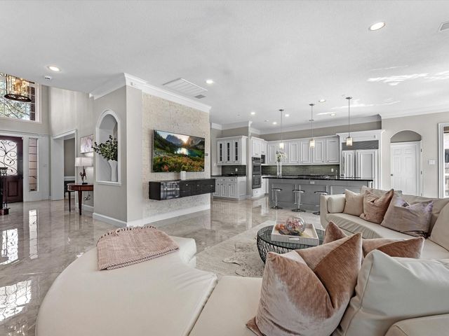 26 Saint Christopher Court, Sugar Land, TX 77479