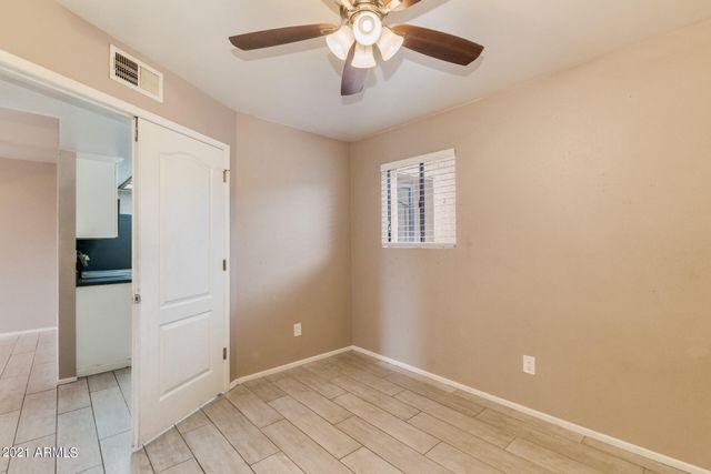 3131 W COCHISE Drive 250, Phoenix, AZ 85051