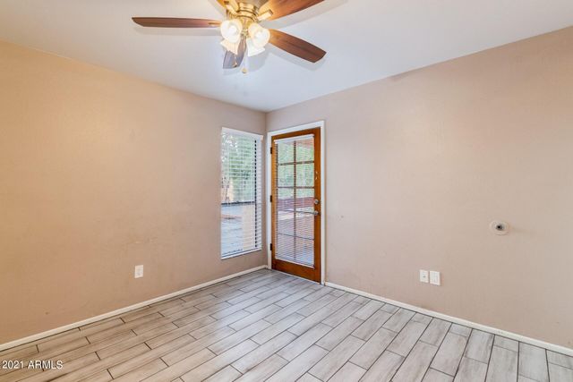 3131 W COCHISE Drive 250, Phoenix, AZ 85051