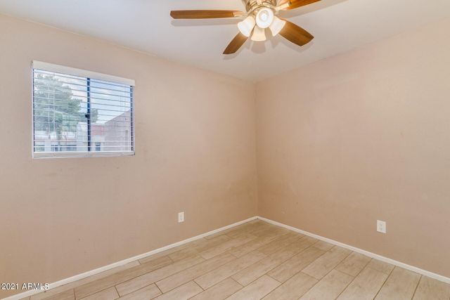 3131 W COCHISE Drive 250, Phoenix, AZ 85051