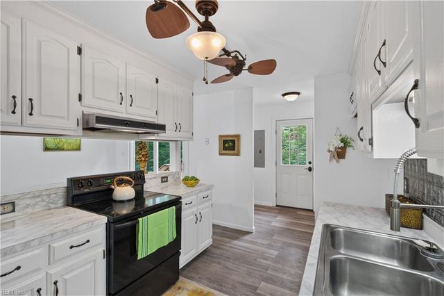 16056 Carroll Bridge RD, Smithfield, VA 23430