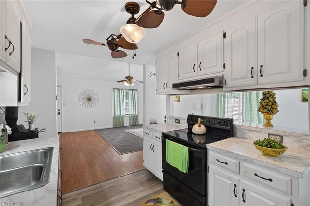 16056 Carroll Bridge RD, Smithfield, VA 23430