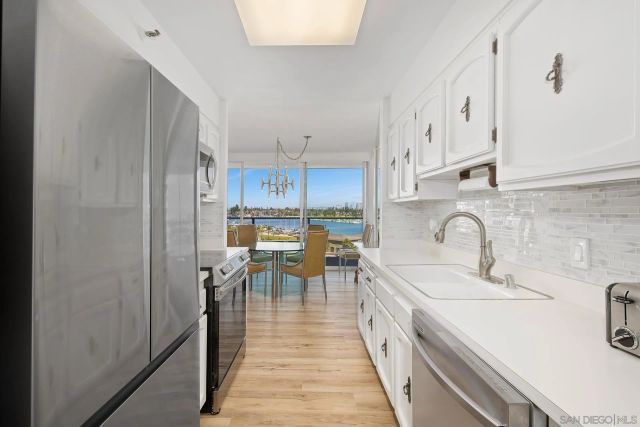1820 Avenida del Mundo 508, Coronado, CA 92118