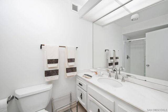 1820 Avenida del Mundo 508, Coronado, CA 92118